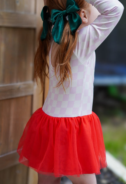 CUE THE CHRISTMAS TUTU LEO